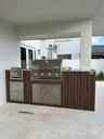 Outdoorkitchen 9 ft · Dark Brown · Bull 30" Outlaw LP - full view