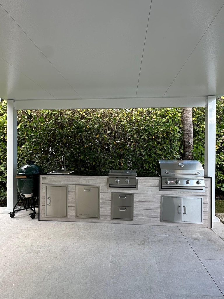 Perello Patio 12 ft Outdoor Kitchen · Bull Outlaw 30" · Weather Pro - full view