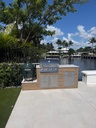 Outdoorkitchen 8 ft · Sunbleach Oak · Bull 30" Outlaw LP - full view