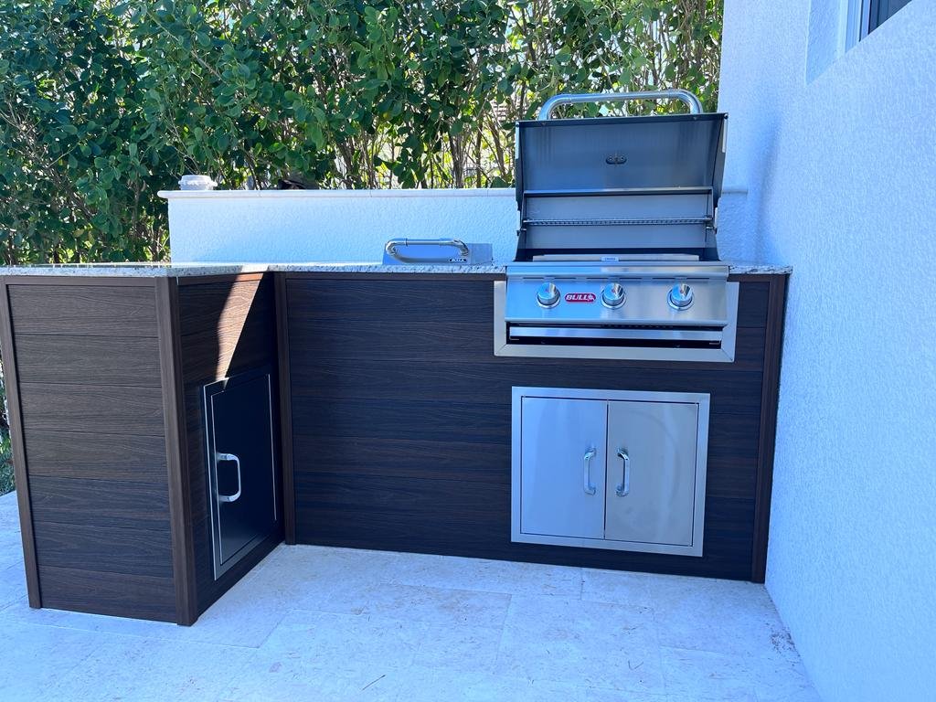 Perello Patio 9 ft L-Shape Outdoor Kitchen · Bull Steer 25" · WPC - full view