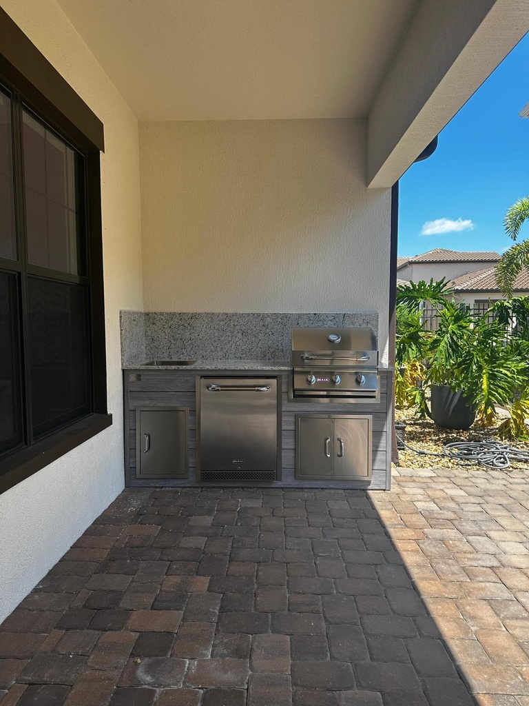 Perello Patio 7 ft Outdoor Kitchen · Bull Steer 25" · Weather Pro - full view