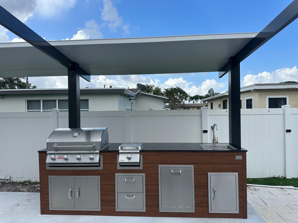 Perello Patio 9 ft Outdoor Kitchen · Bull Outlaw 30" · Weather Pro - full view