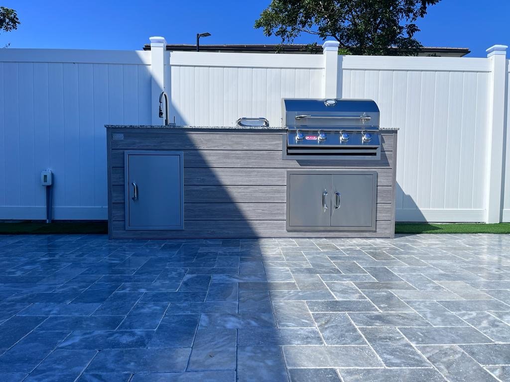 Perello Patio 8 ft Outdoor Kitchen · Bull Outlaw 30" · Weather Pro - full view