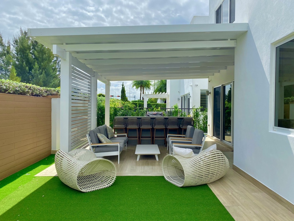 [PP-ST-20X12-AW] Square Terrace 20' x 12' · Attached · White