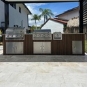 Outdoorkitchen 12 ft · Dark Brown · Bull 30" Outlaw LP