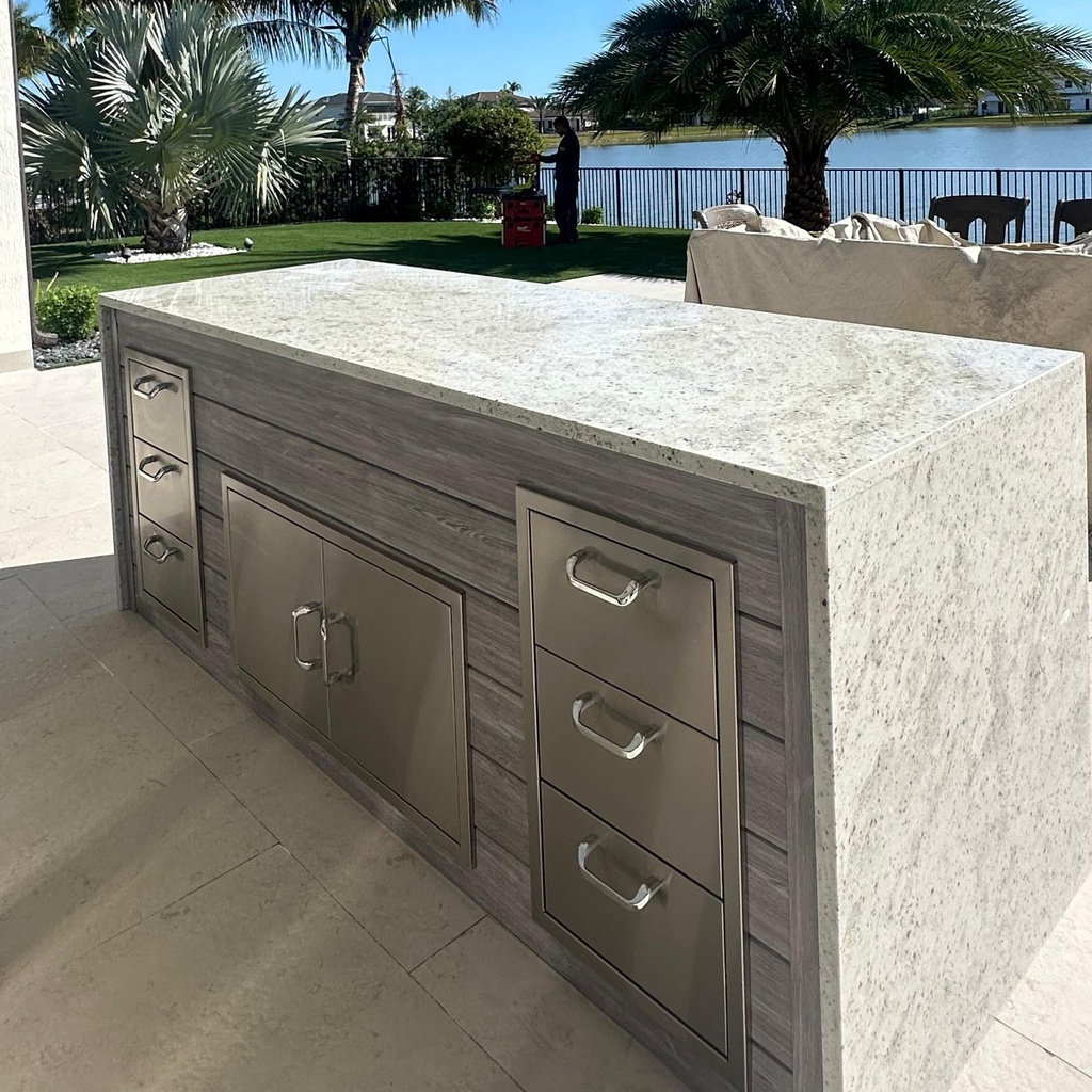 Outdoorkitchen 9 ft · Barnboard Grey · PCM DRW3