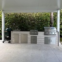Outdoorkitchen 12 ft · Beachwood Grey · Bull 30" Outlaw LP