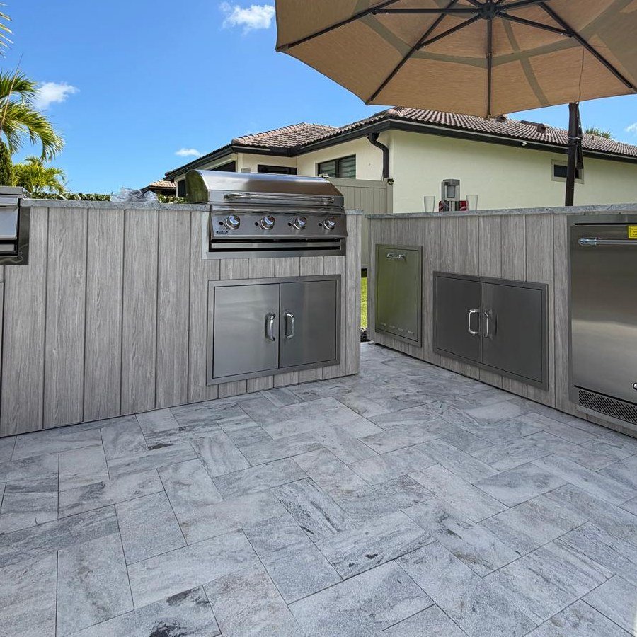 [OK-16-BW-01] Outdoorkitchen 16 ft · Beachwood Grey · Bull 30" Griddle Commercial LP · L-Shape