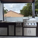Outdoorkitchen 8 ft · Dark Brown · Bull 30" Outlaw LP