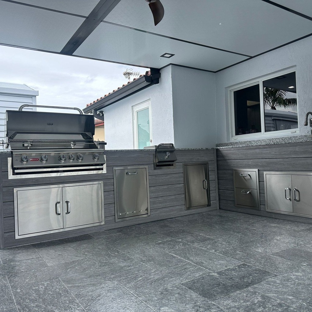 [OK-WP-14-BG-03] Perello Patio 14 ft L-Shape Outdoor Kitchen · Bull Brahma 38" · Weather Pro