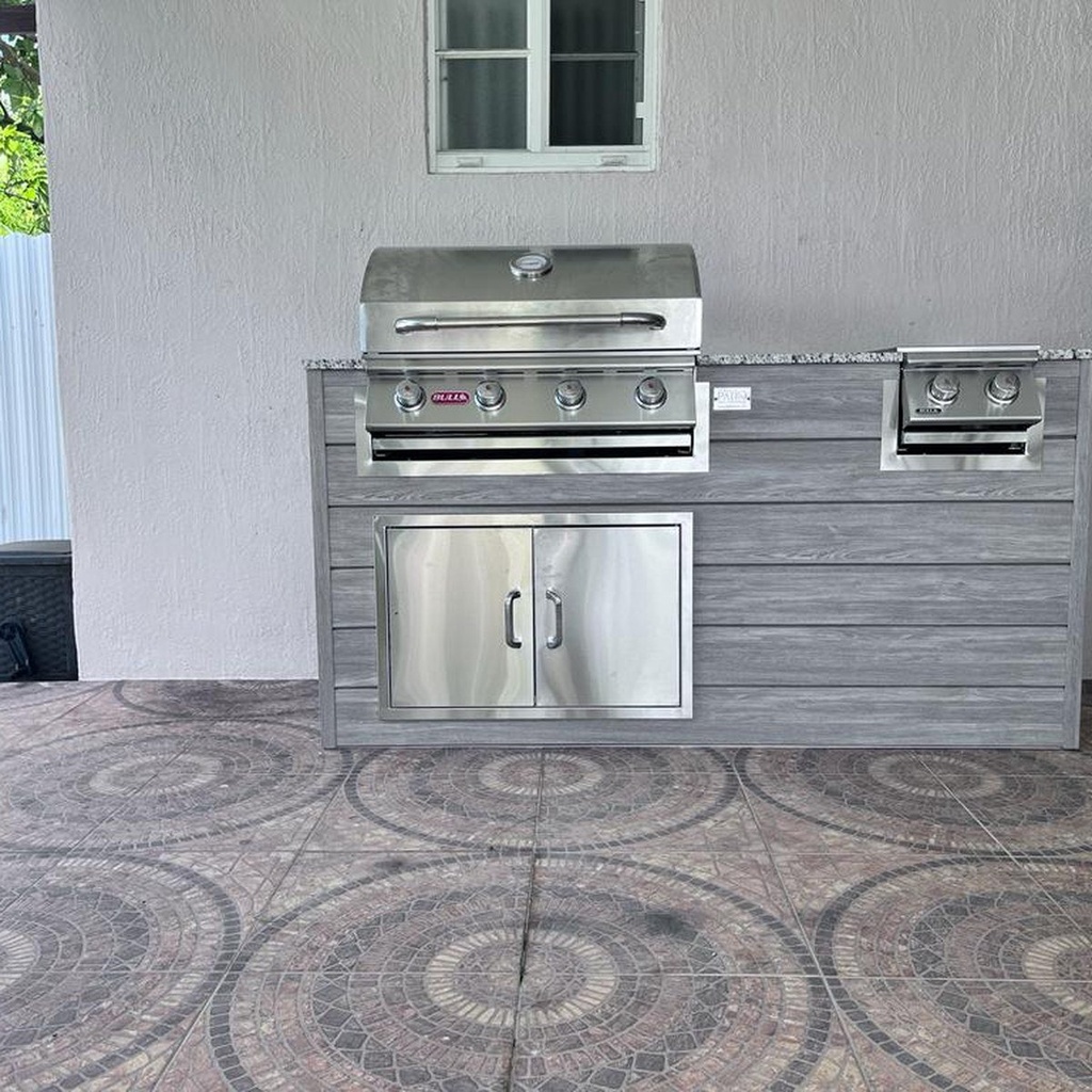 [OK-WP-06-BG-02] Perello Patio 6 ft Outdoor Kitchen · Bull Outlaw 30" · Weather Pro