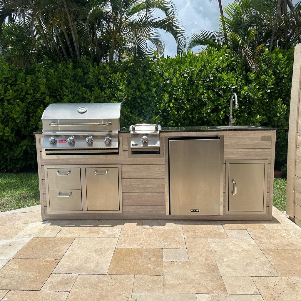 [OK-WP-08-BW-03] Perello Patio 8 ft Outdoor Kitchen · Bull Outlaw 30" · Weather Pro