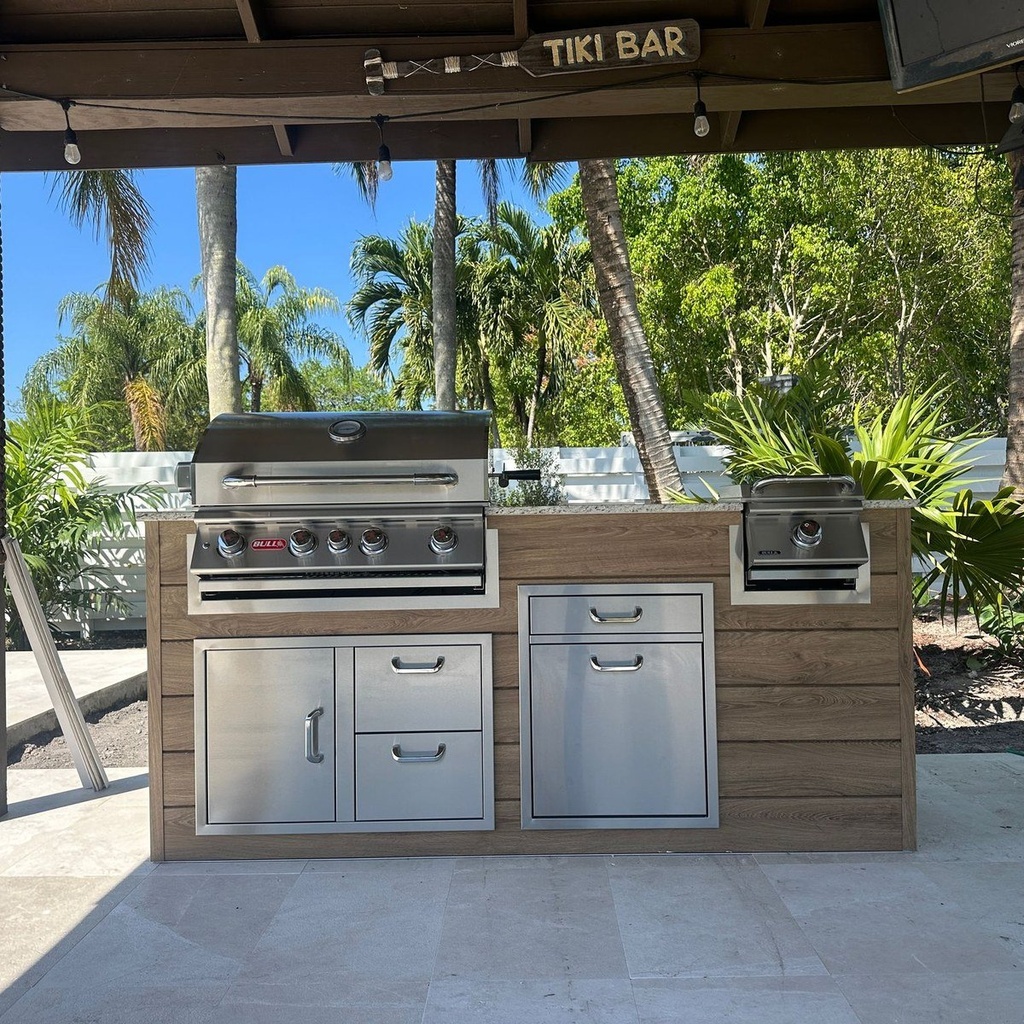 [OK-WP-07-BO-11] Perello Patio 7 ft Outdoor Kitchen · Bull Angus 30" · Weather Pro