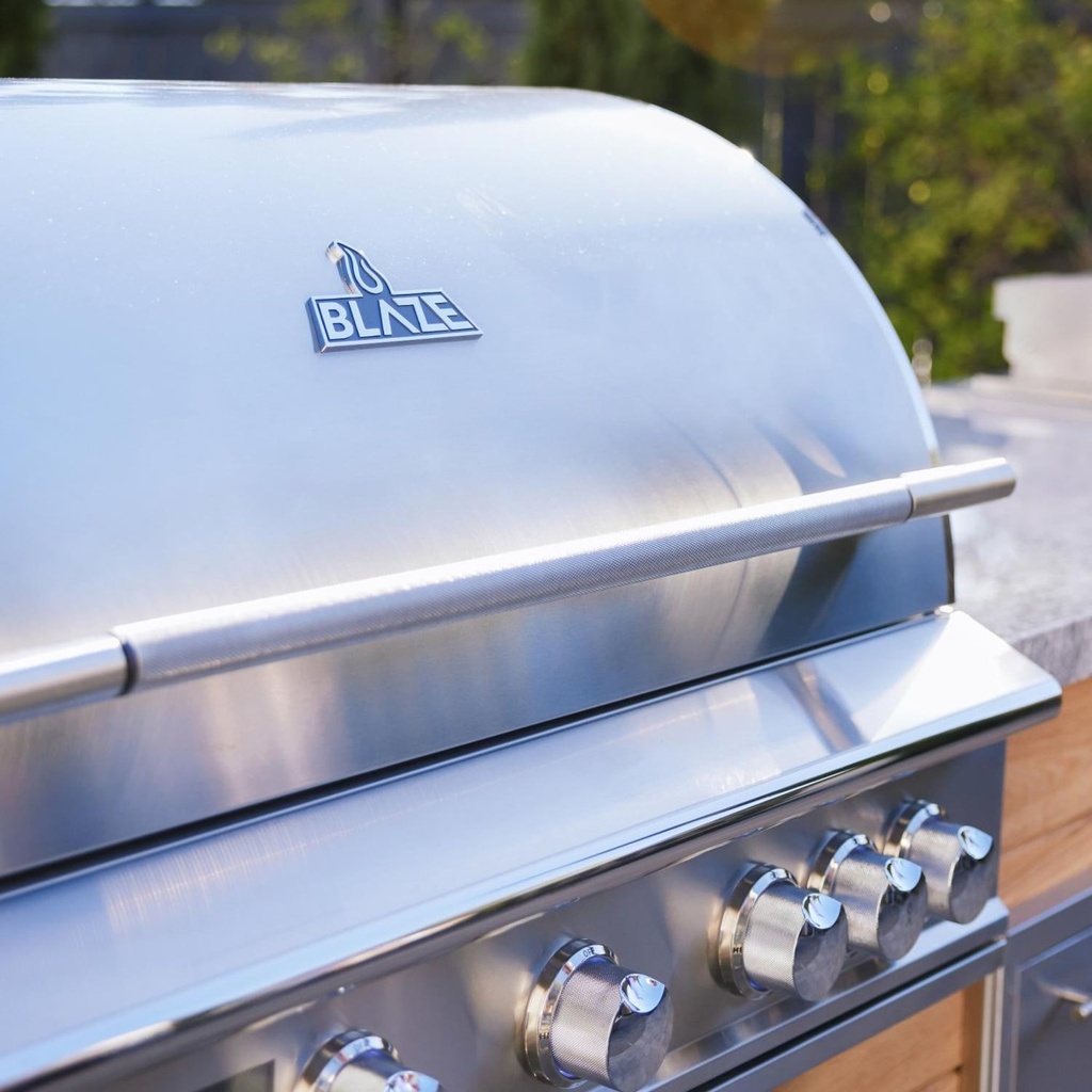 Blaze LTE PRO 32-Inch 4-Burner Built-In Gas Grill w/ Digital Temperature Screen & Rotisserie